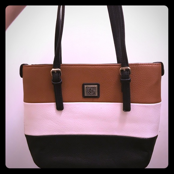 Anne Klein Handbags - Anne Klein purse!